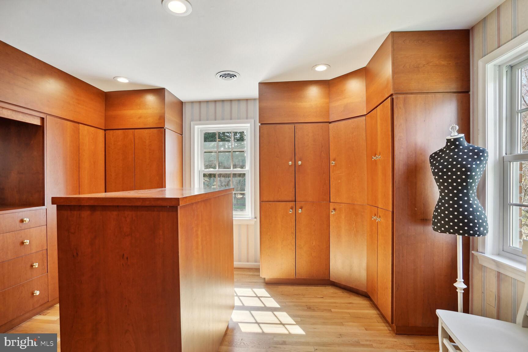 BEALLMOUNT - Residential