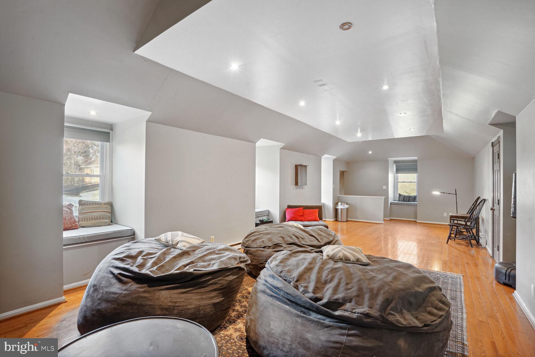 BEALLMOUNT - Residential