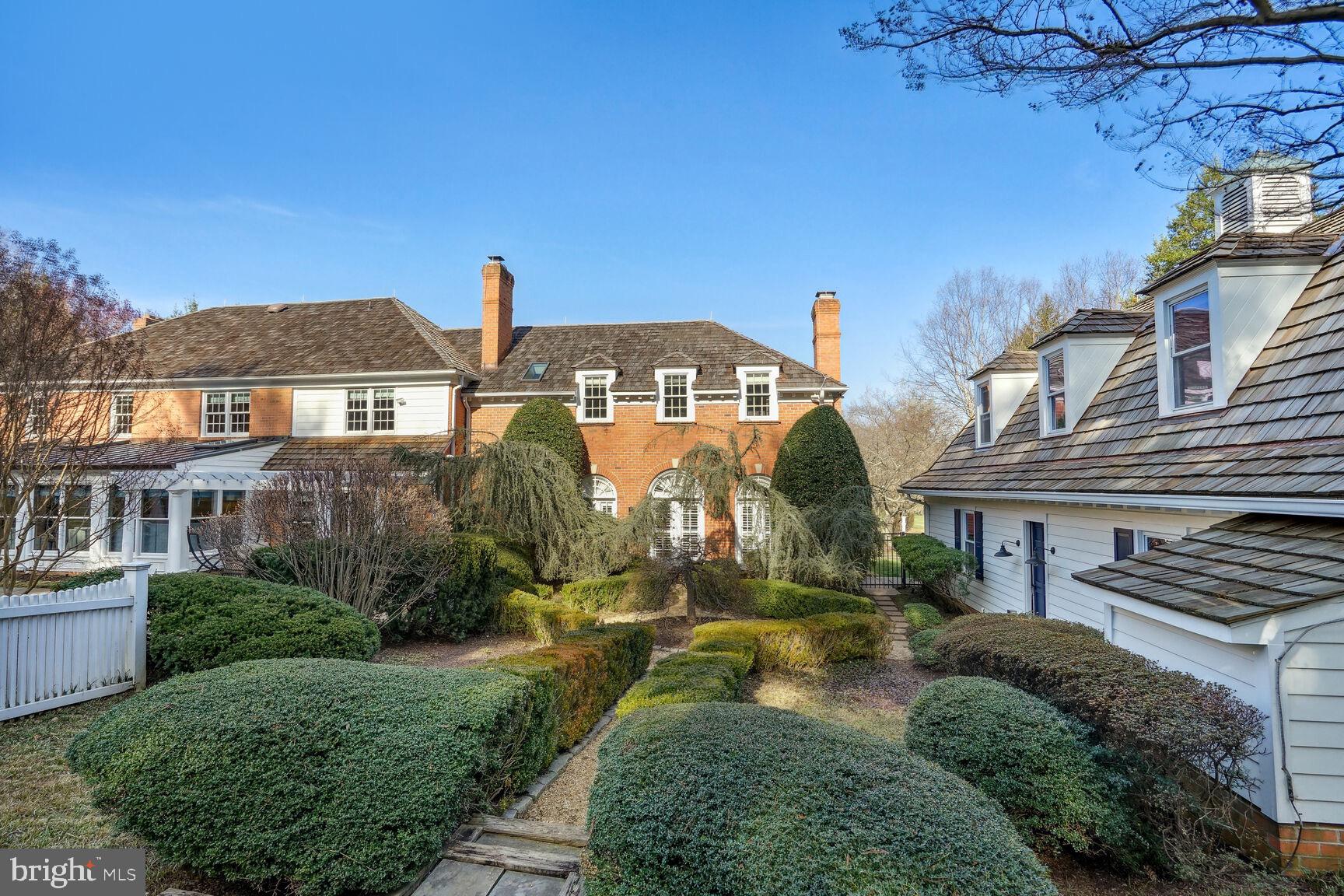 BEALLMOUNT - Residential