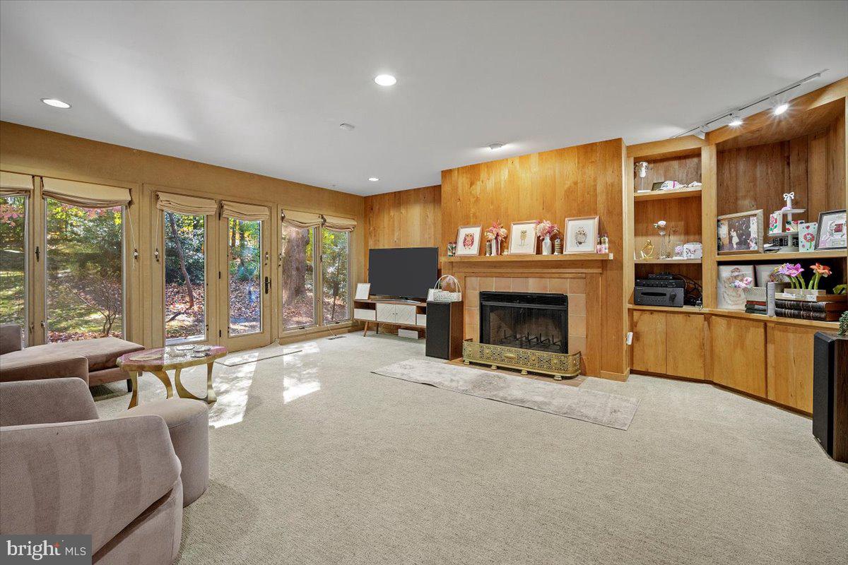 BANNOCKBURN - Residential