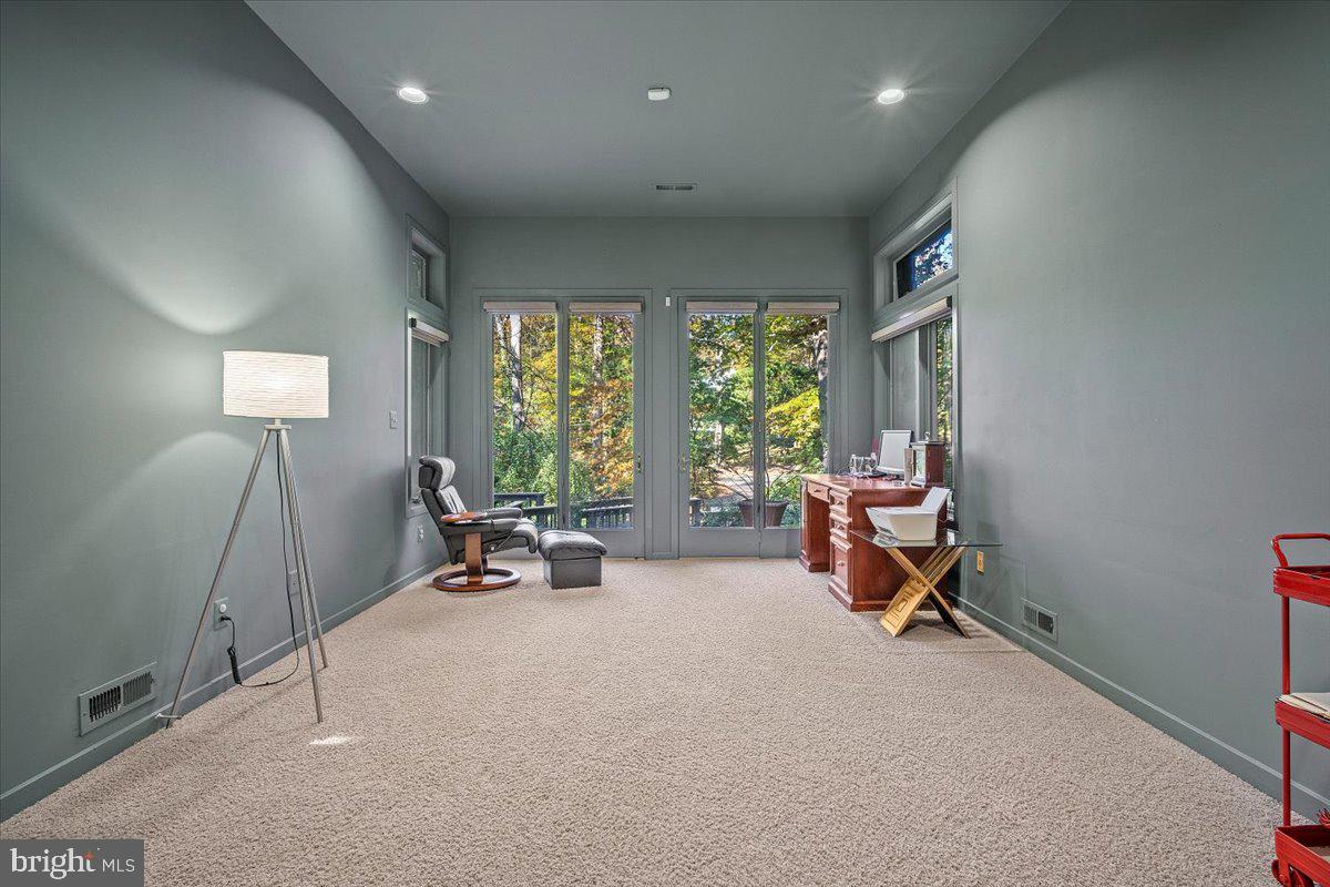 BANNOCKBURN - Residential