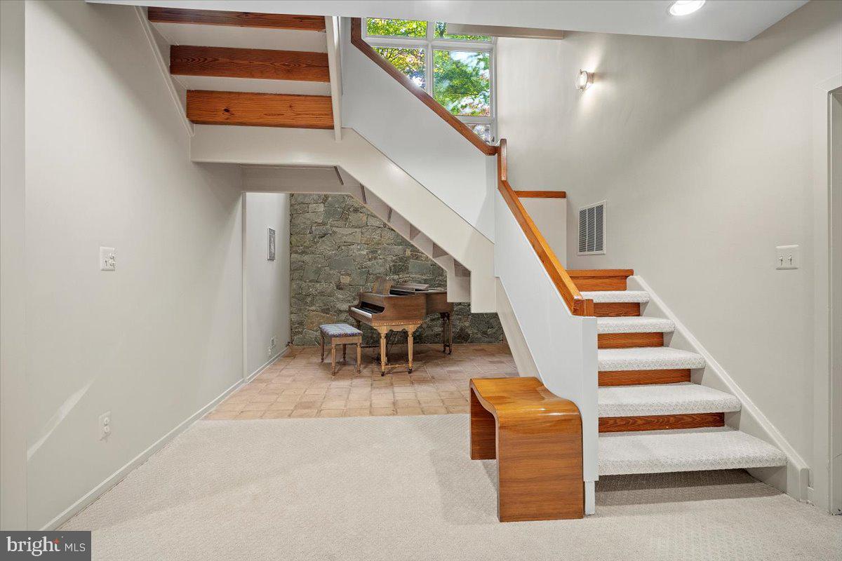 BANNOCKBURN - Residential