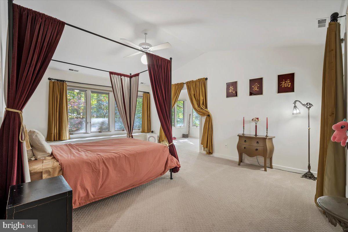 BANNOCKBURN - Residential