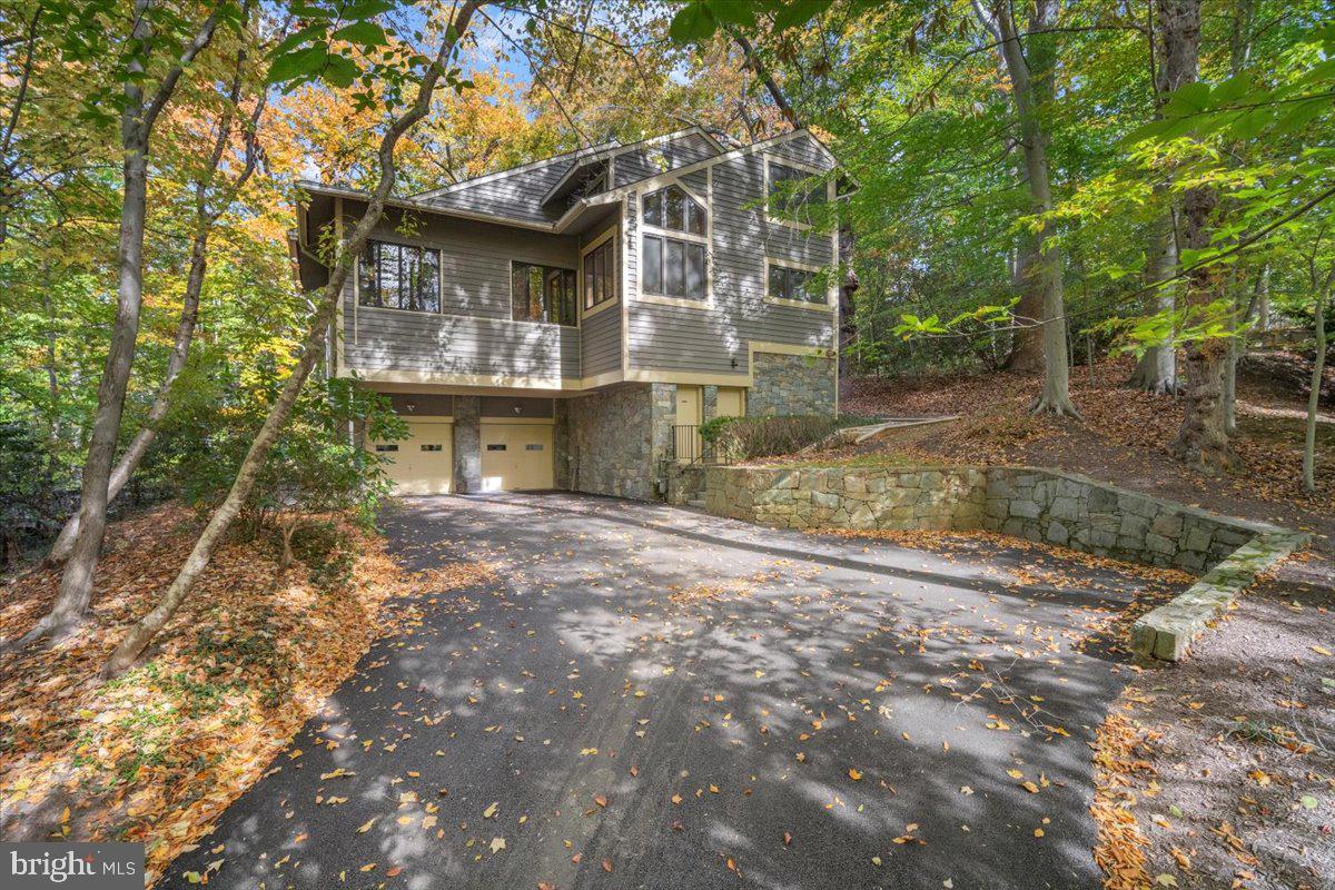 BANNOCKBURN - Residential