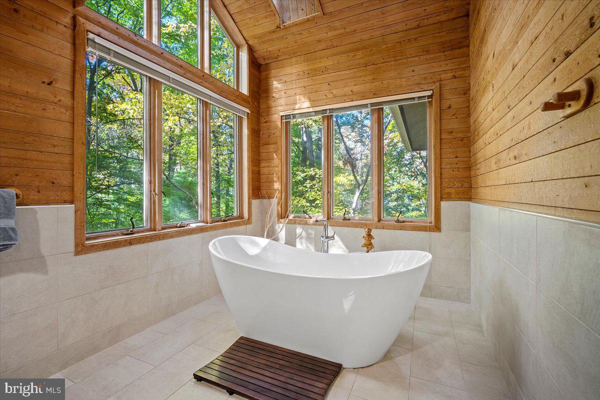 BANNOCKBURN - Residential