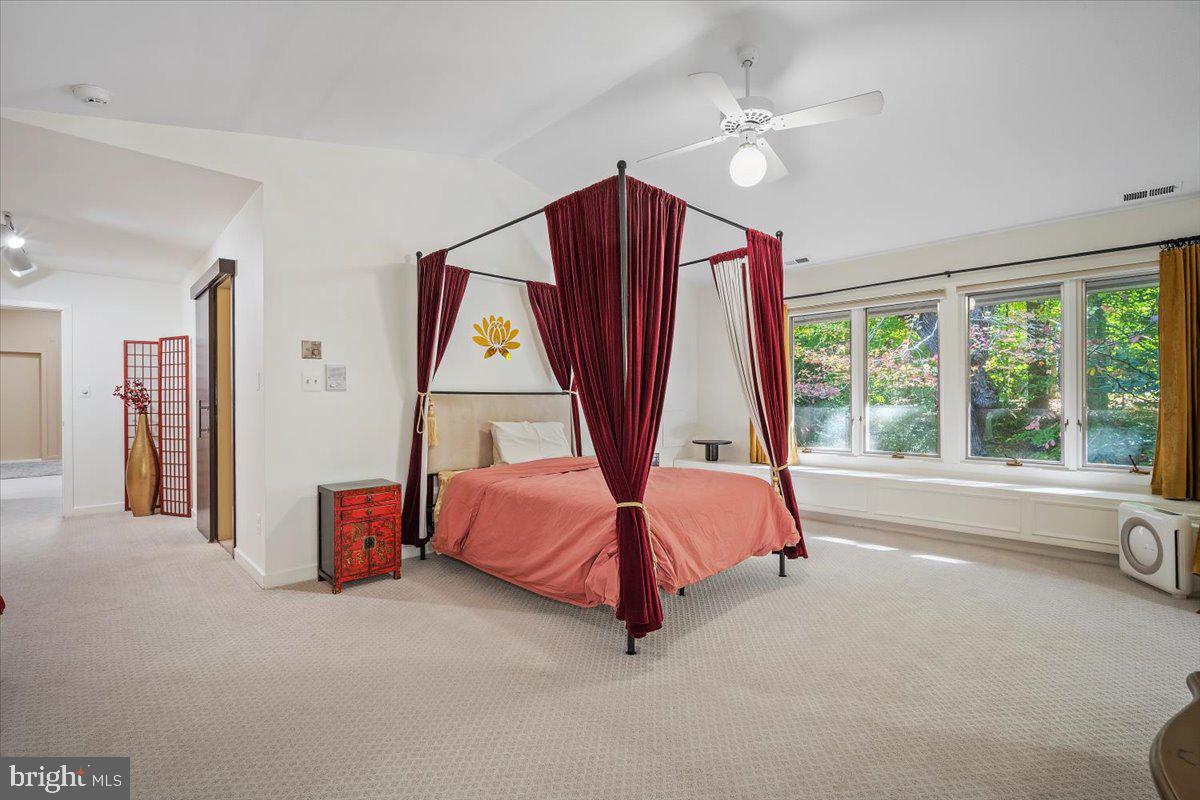 BANNOCKBURN - Residential