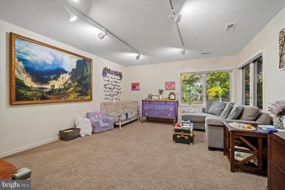 BANNOCKBURN - Residential