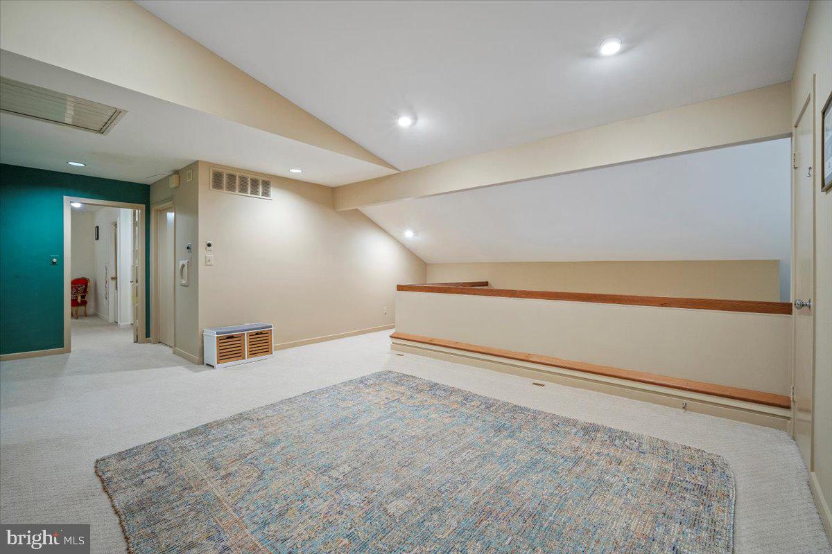 BANNOCKBURN - Residential