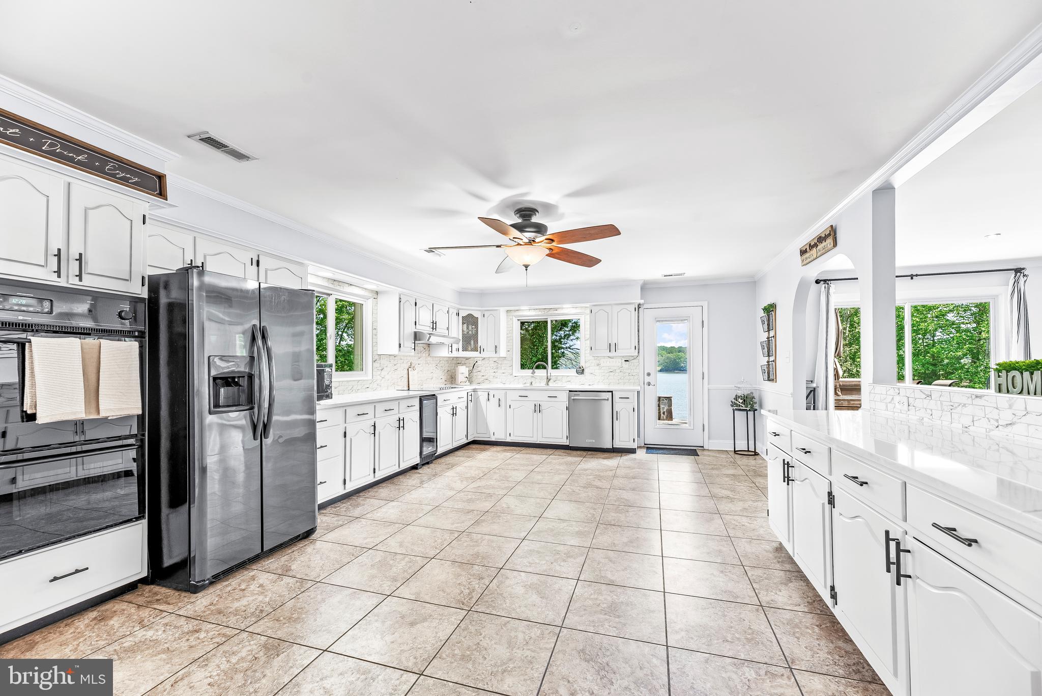 CAPE LEONARD - Residential