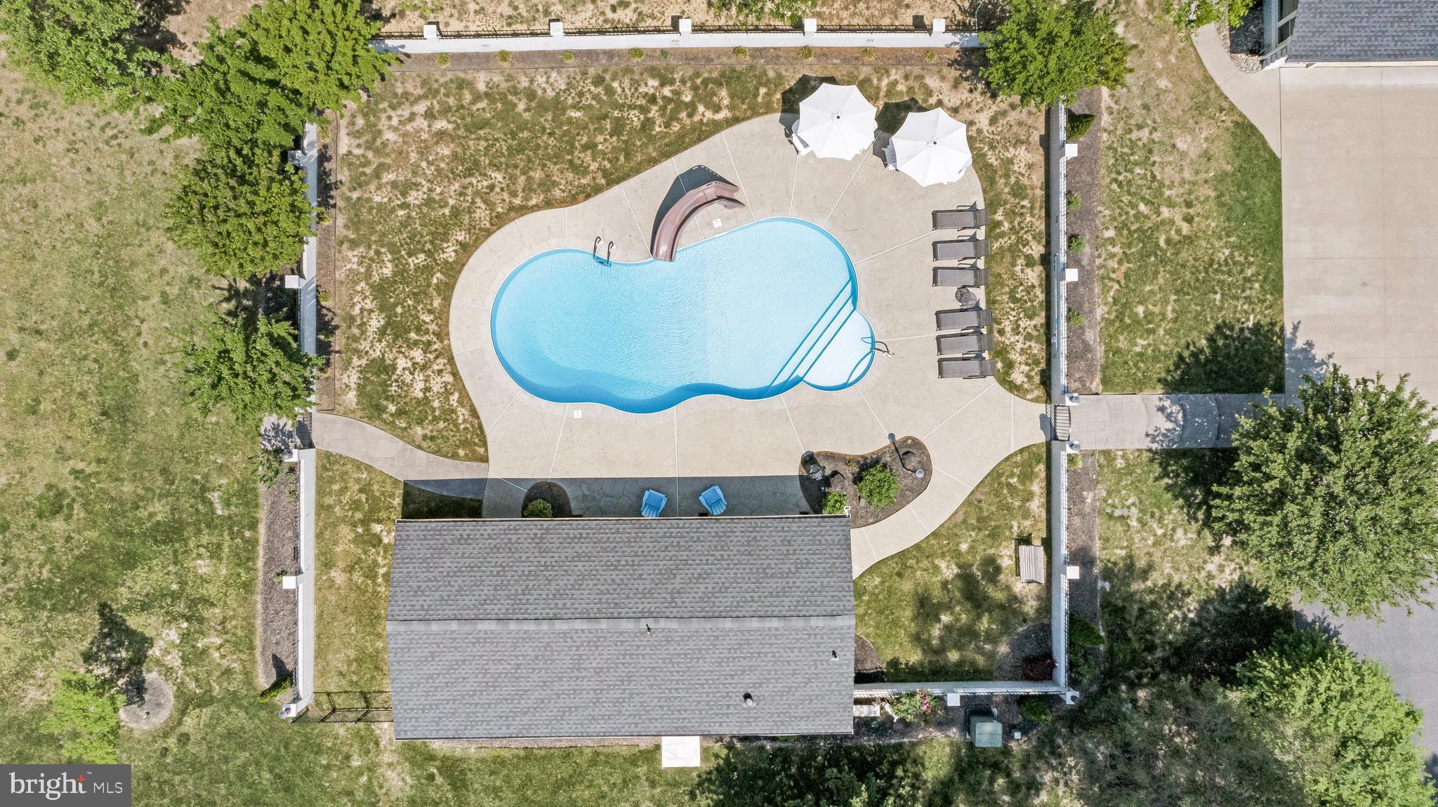 CAPE LEONARD - Residential