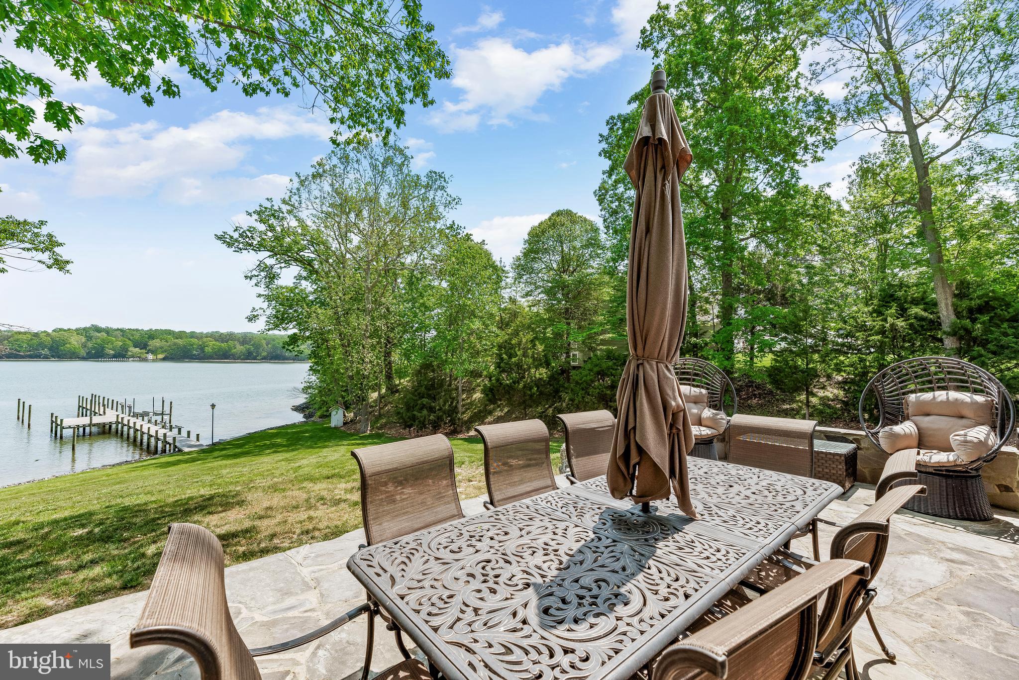 CAPE LEONARD - Residential