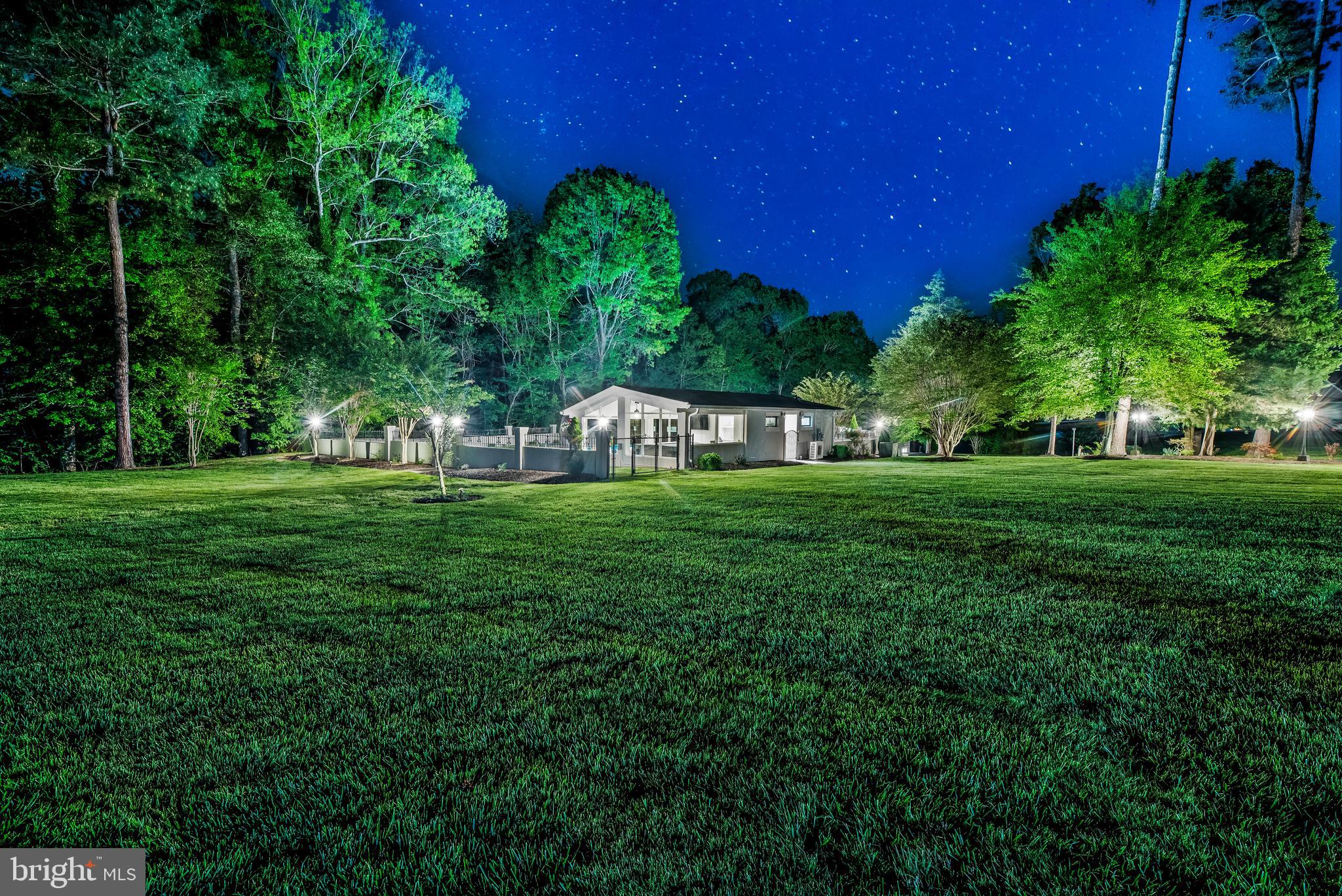 CAPE LEONARD - Residential