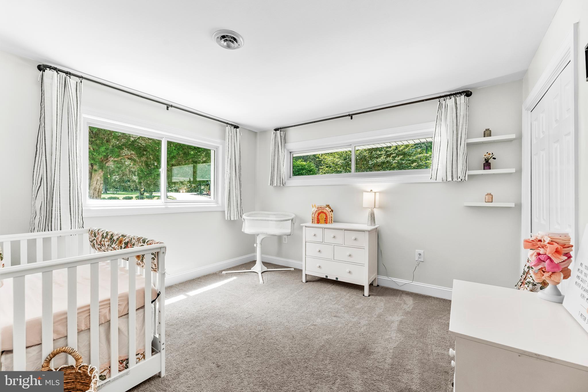 CAPE LEONARD - Residential