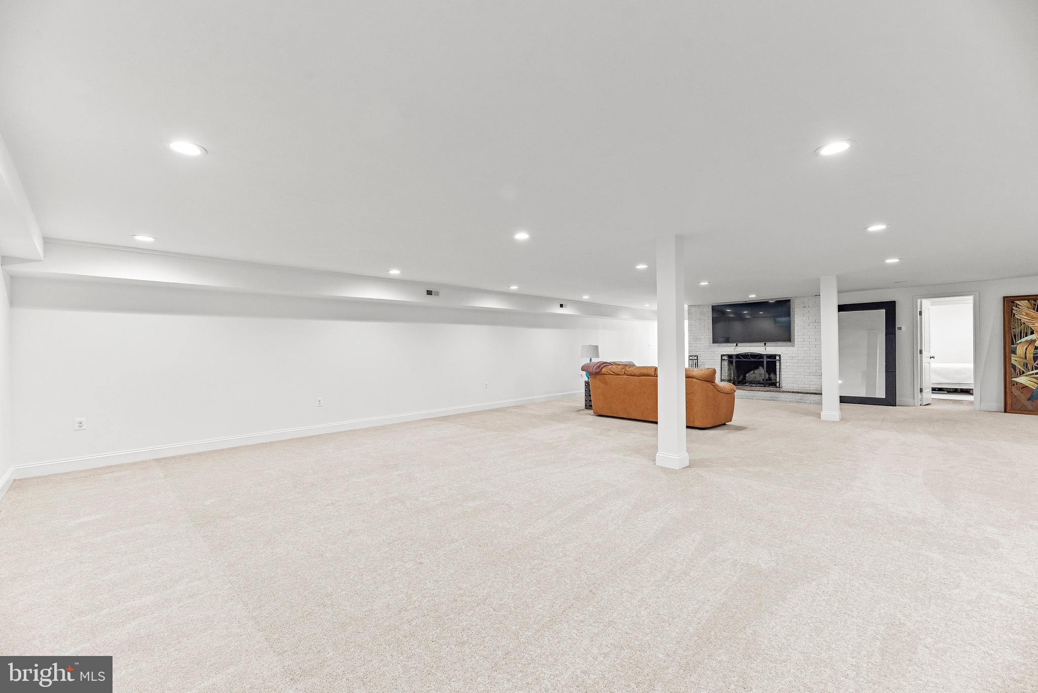 CAPE LEONARD - Residential