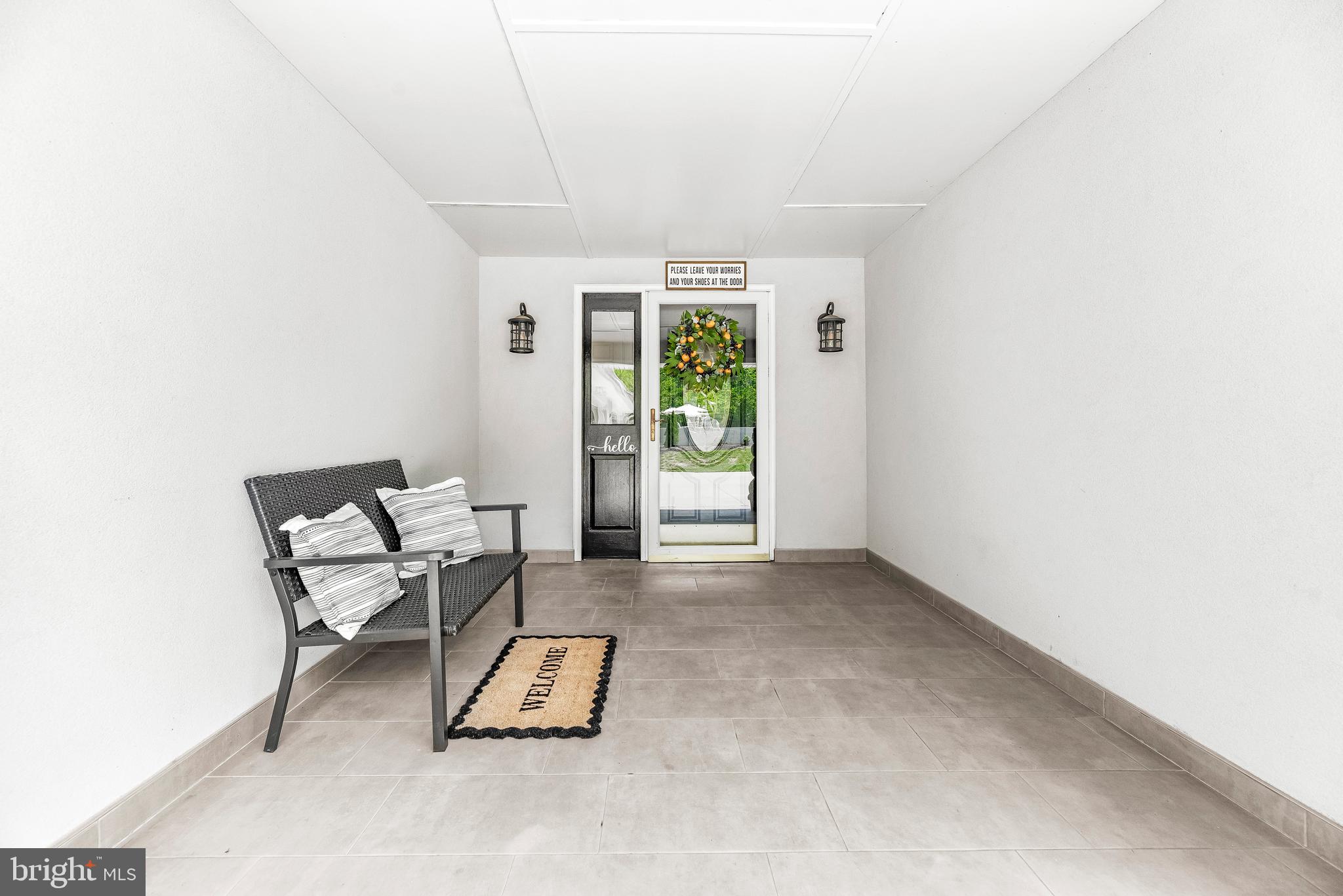 CAPE LEONARD - Residential