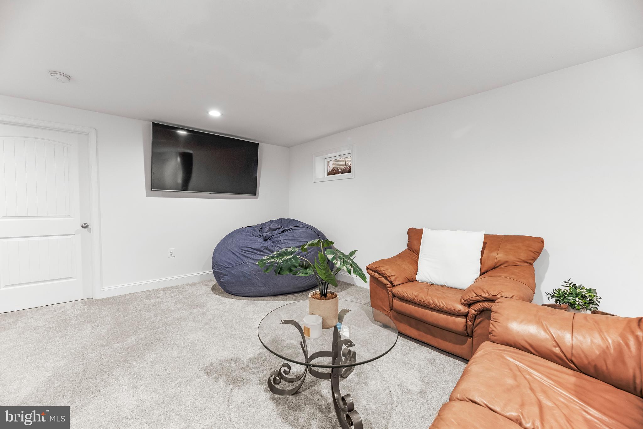 CAPE LEONARD - Residential