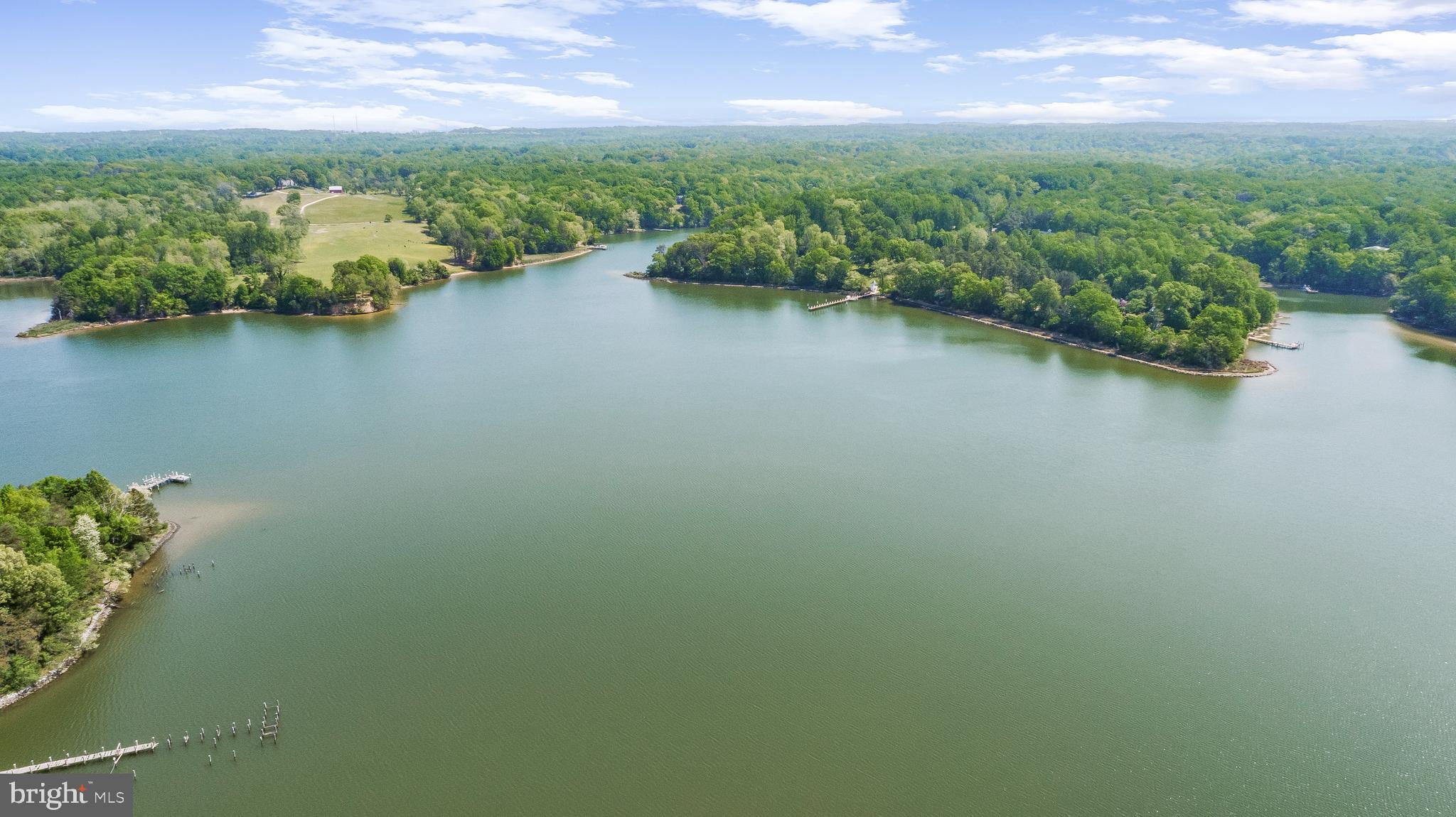 CAPE LEONARD - Residential