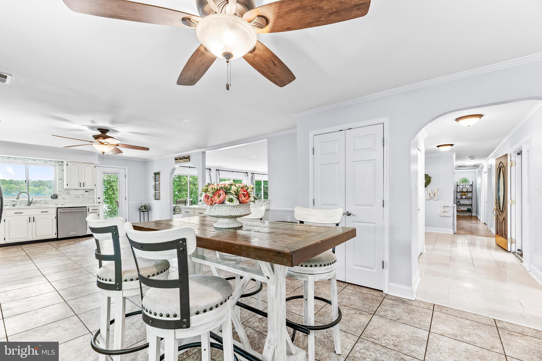 CAPE LEONARD - Residential