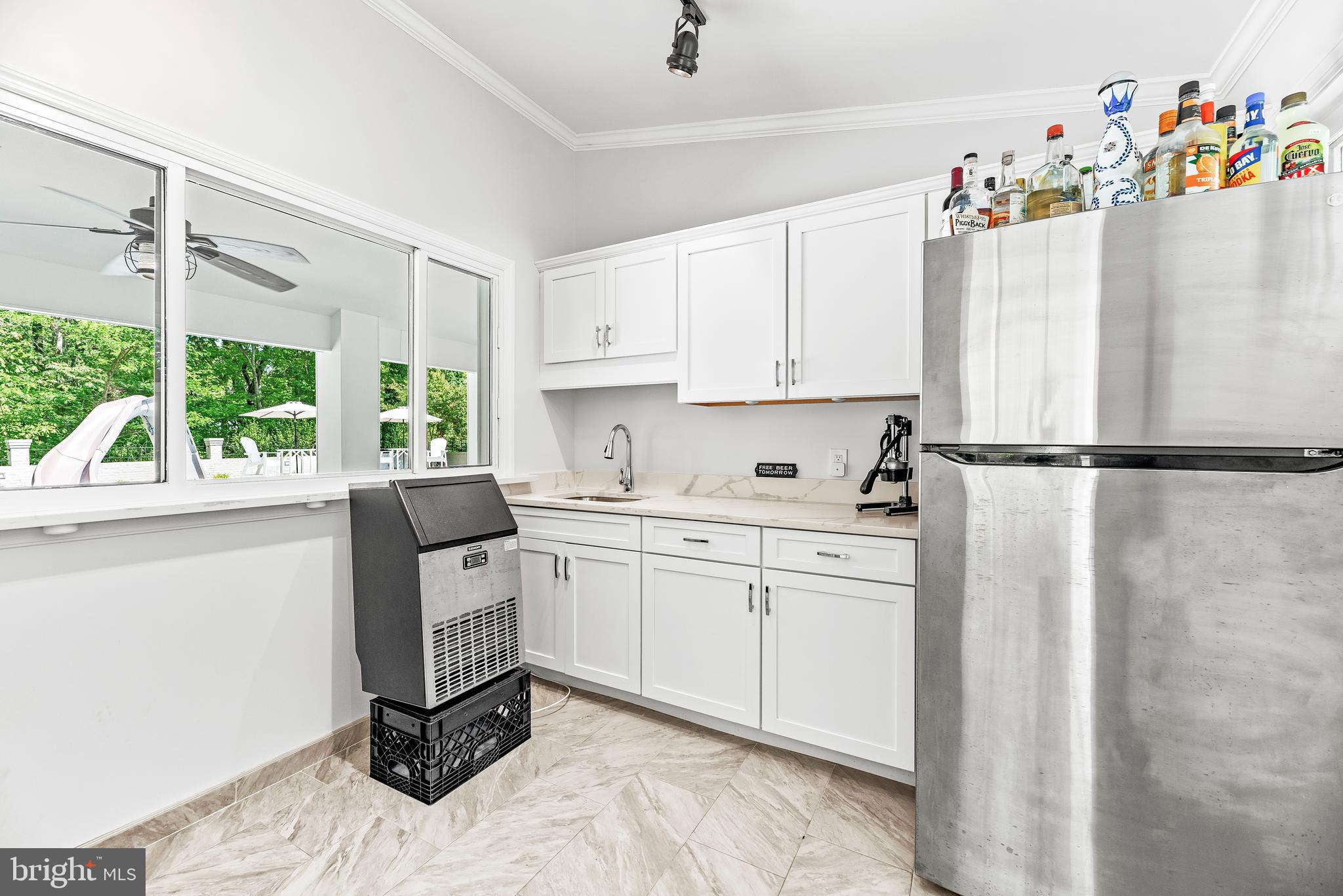 CAPE LEONARD - Residential