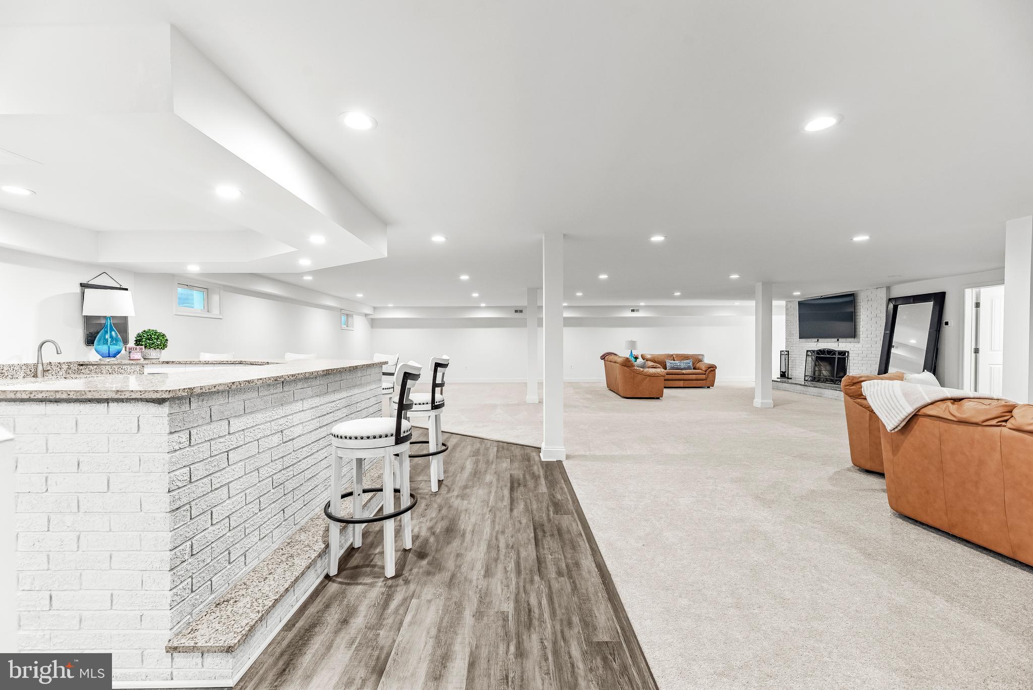 CAPE LEONARD - Residential