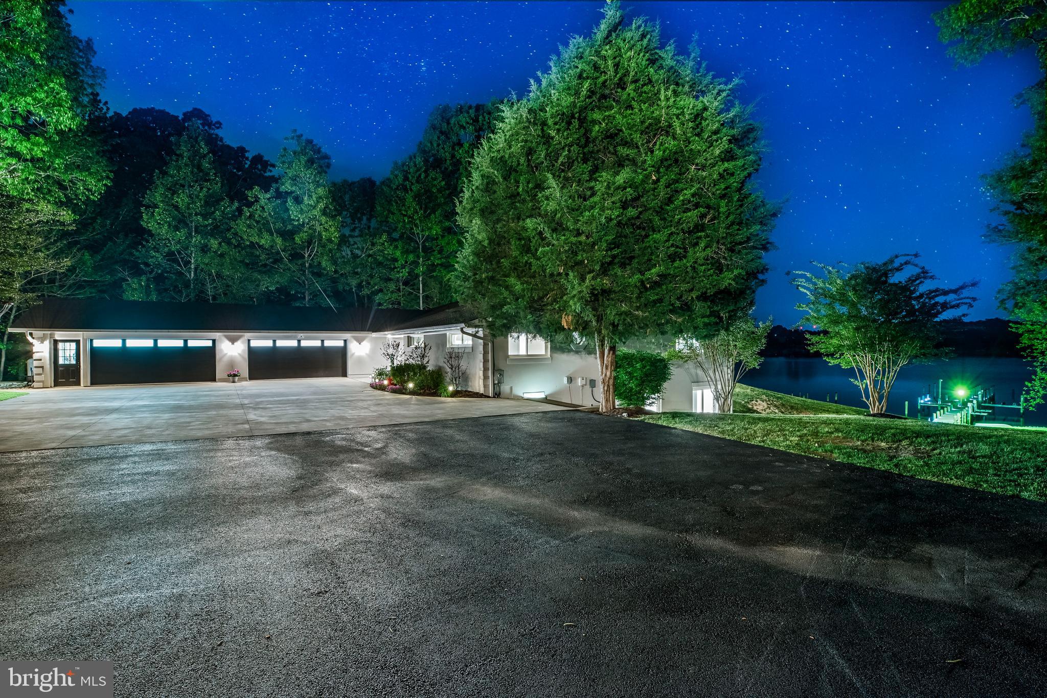 CAPE LEONARD - Residential