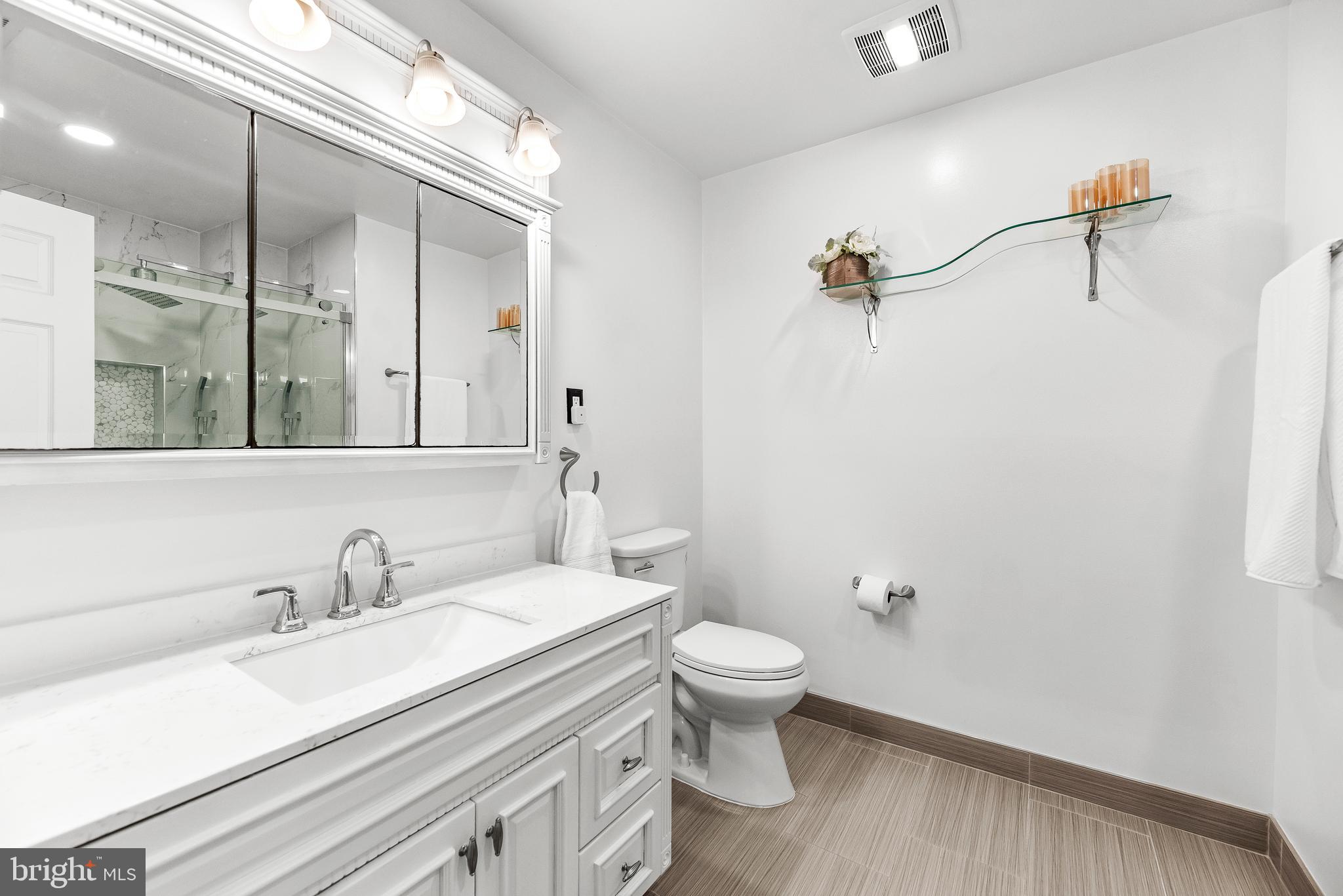 CAPE LEONARD - Residential