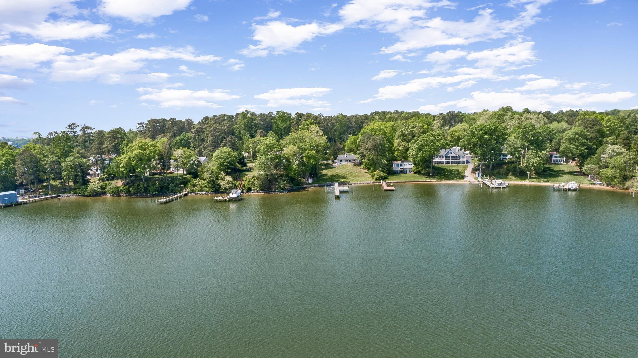 CAPE LEONARD - Residential