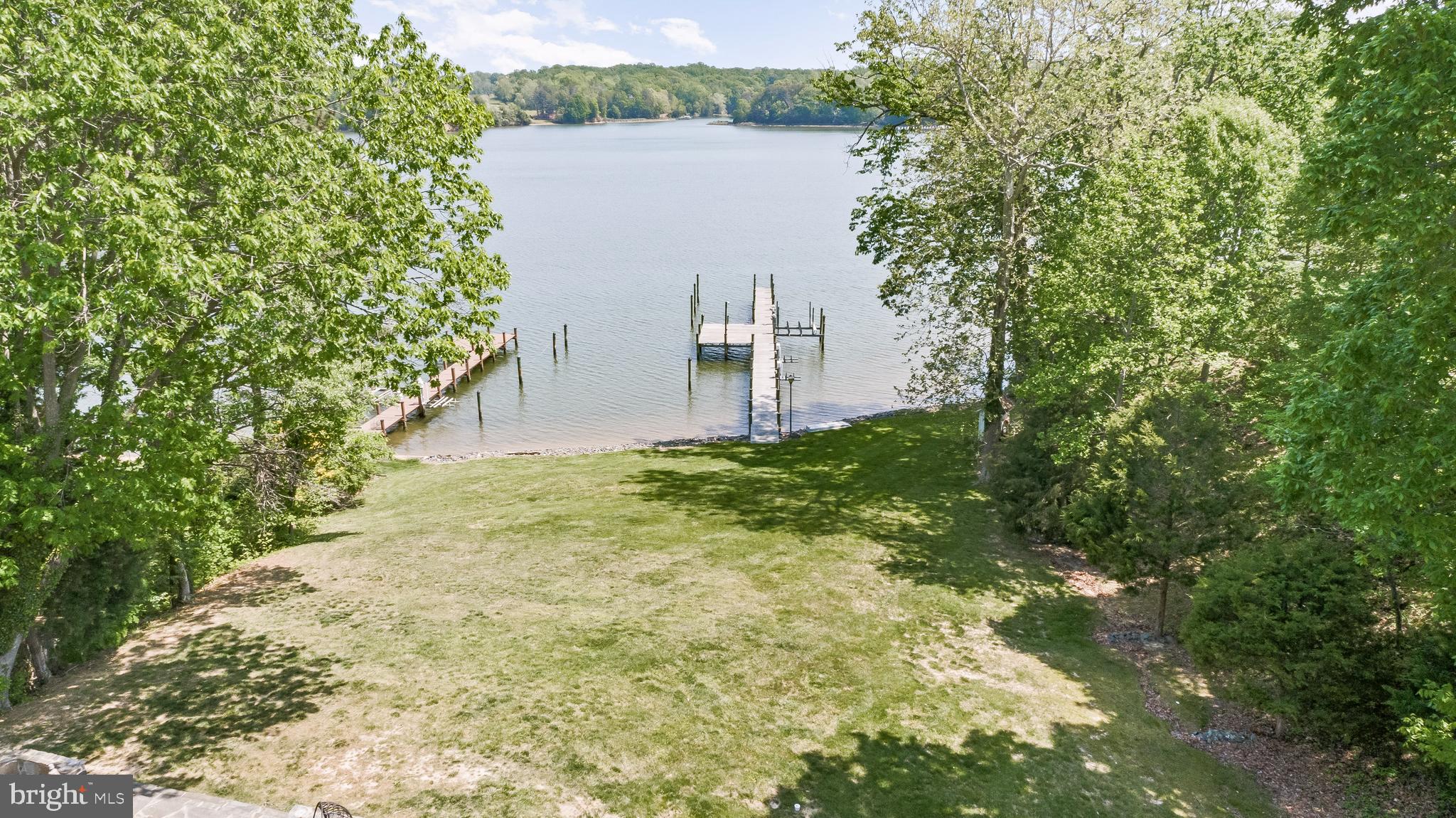 CAPE LEONARD - Residential