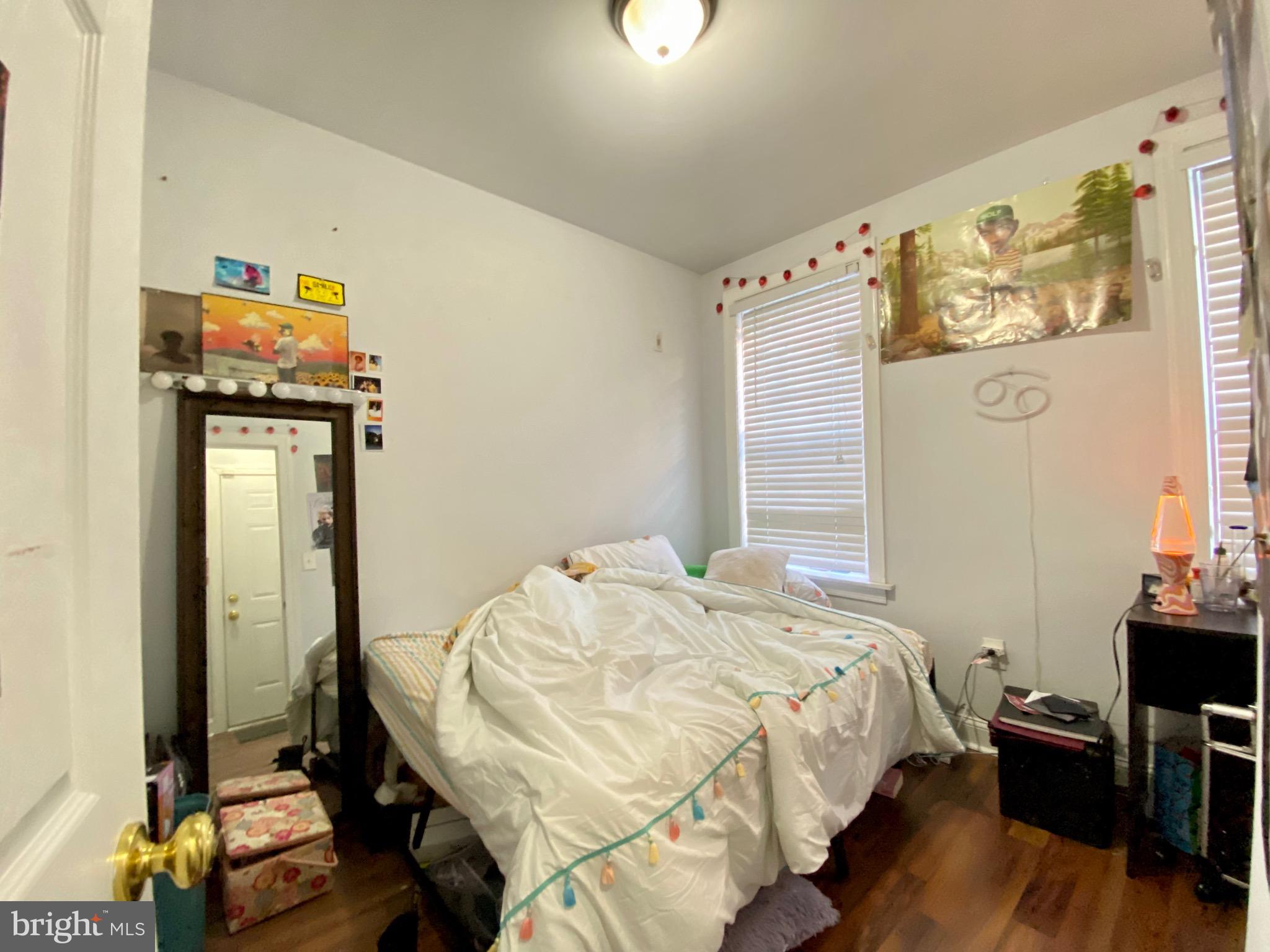 TEMPLE UNIVERSITY - Residential Lease