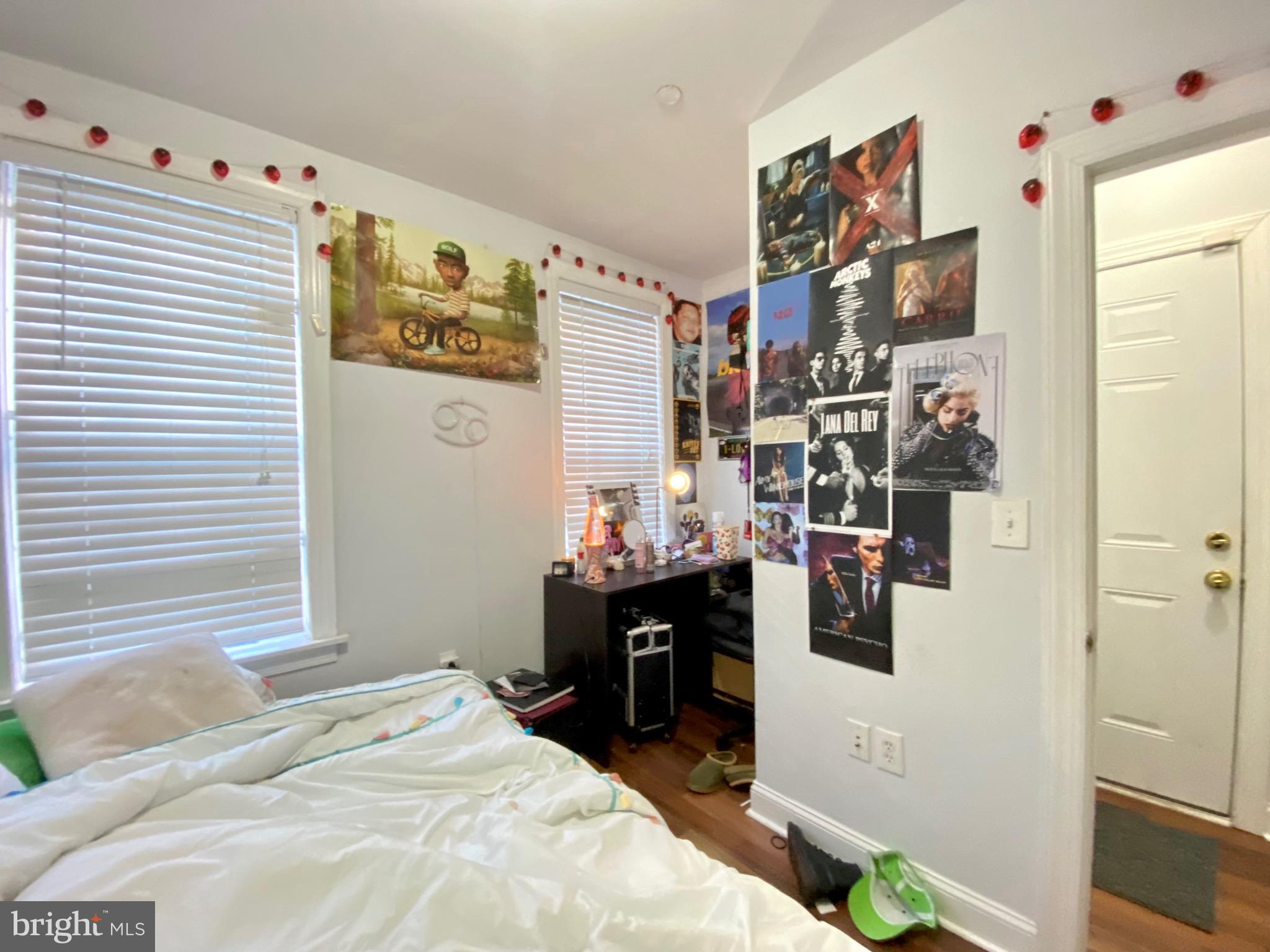 TEMPLE UNIVERSITY - Residential Lease