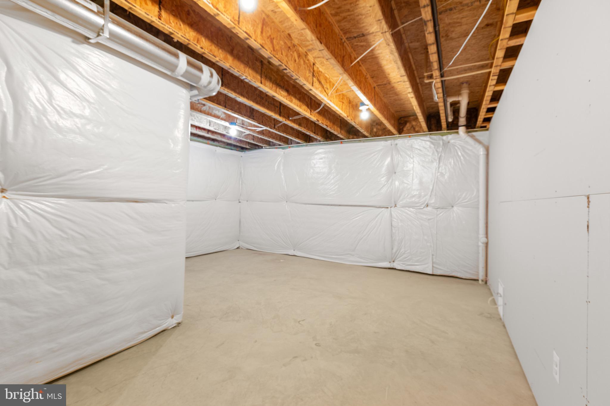 VIRGINIA HERITAGE AT LEE'S PARK - Residential