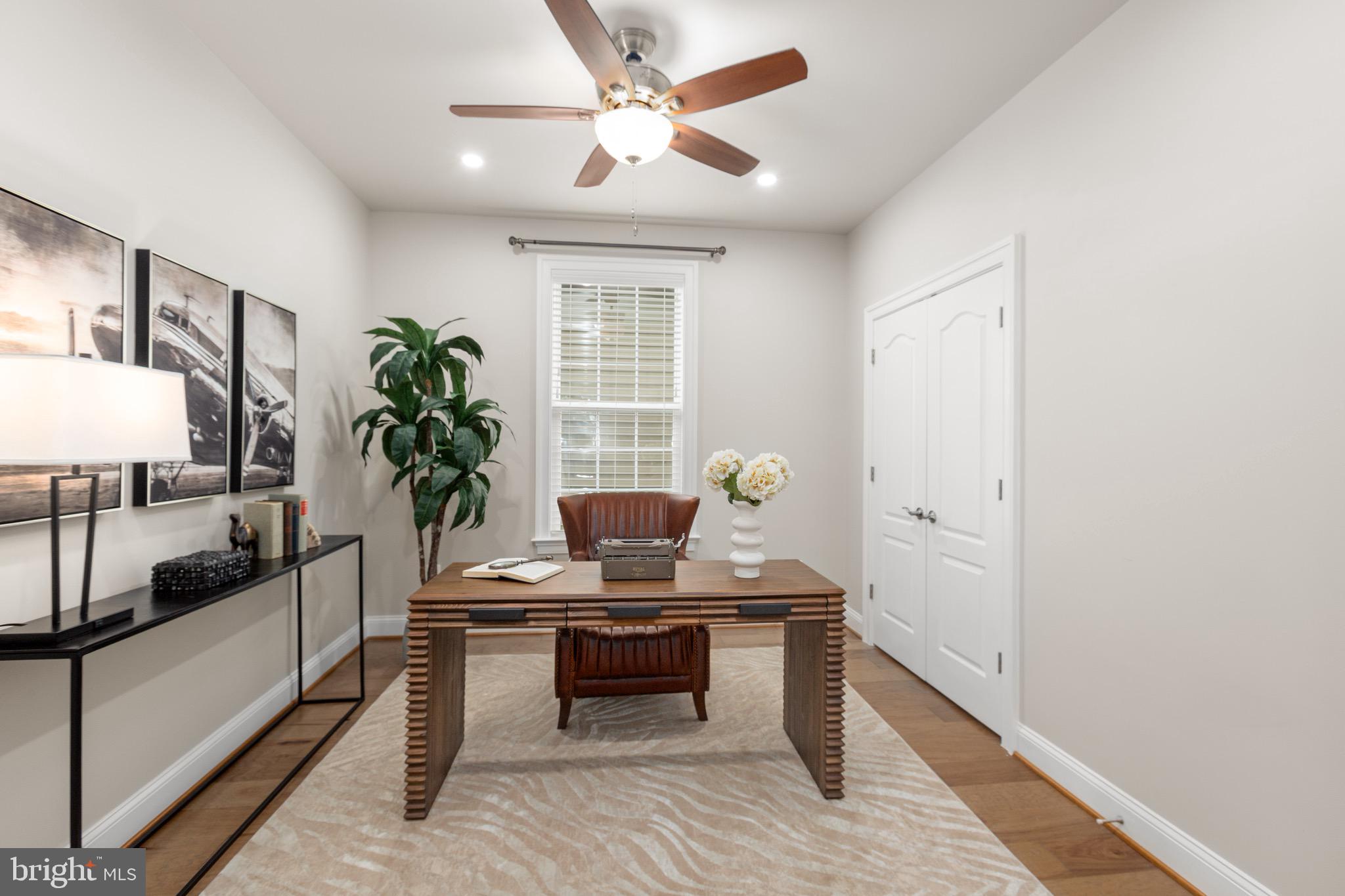 VIRGINIA HERITAGE AT LEE'S PARK - Residential