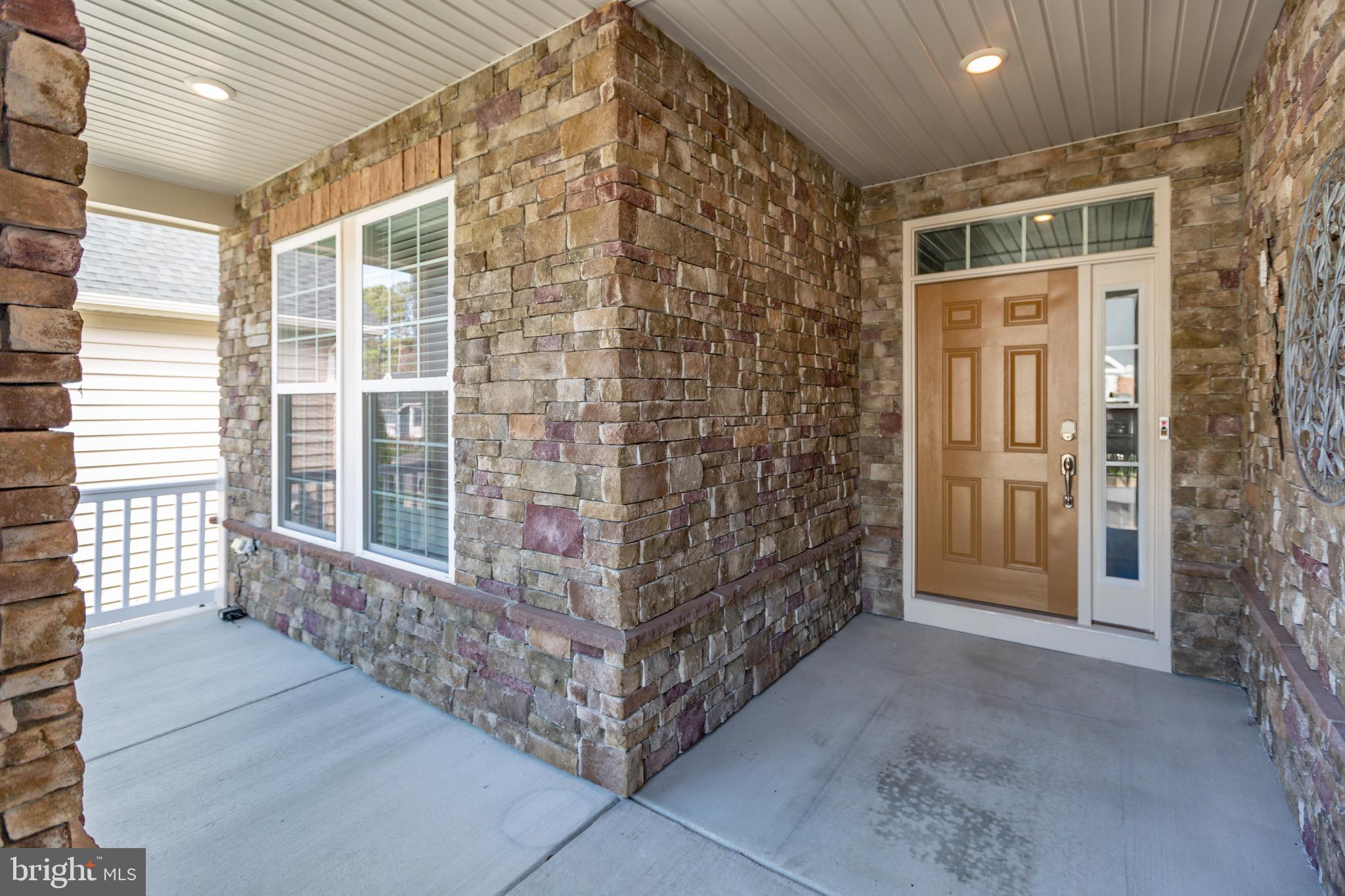 VIRGINIA HERITAGE AT LEE'S PARK - Residential