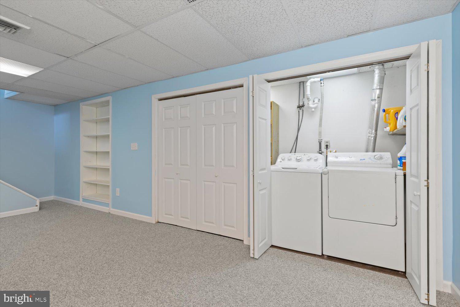 NEW HOLLAND BOROUGH - Residential