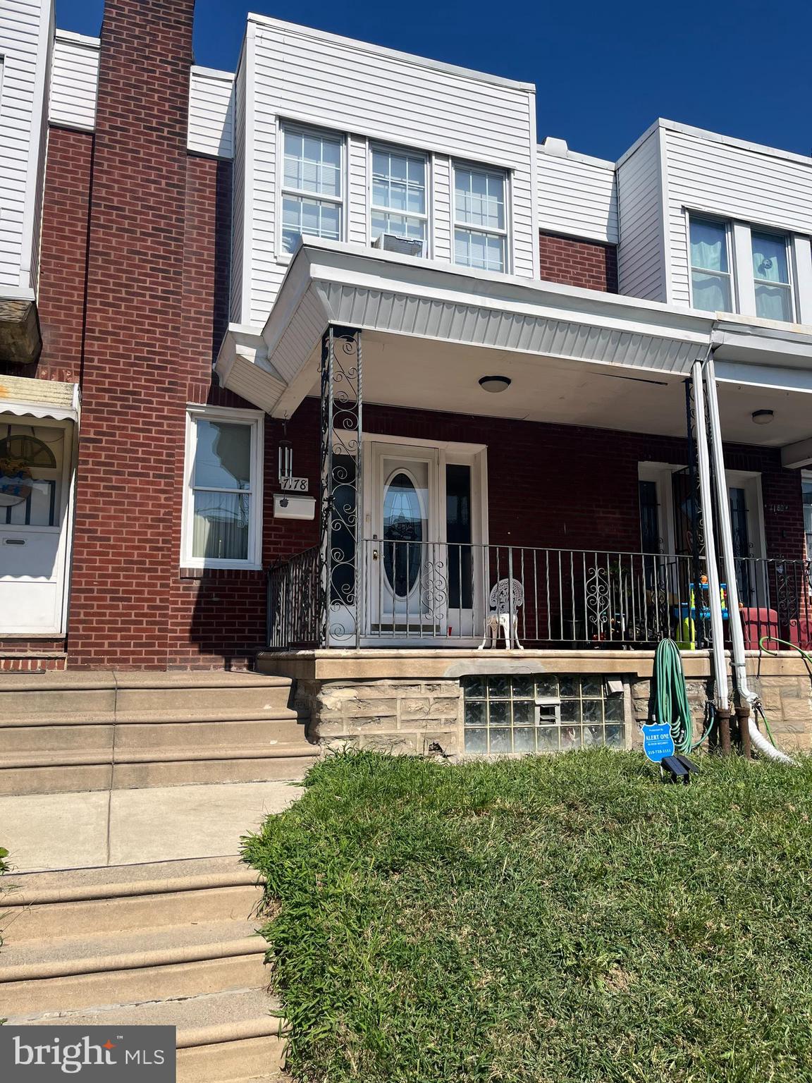 MAYFAIR (WEST) - Residential