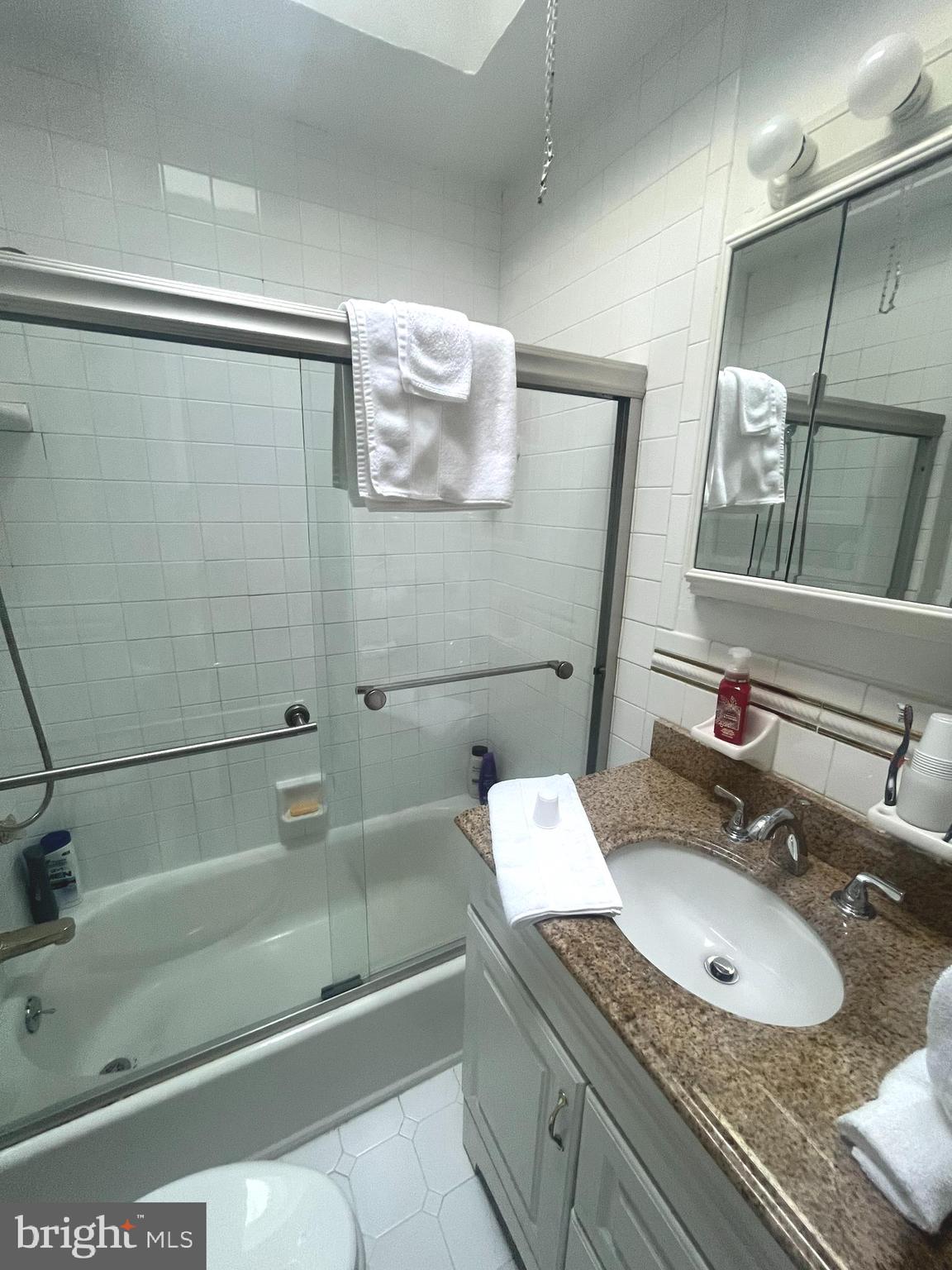 MAYFAIR (WEST) - Residential