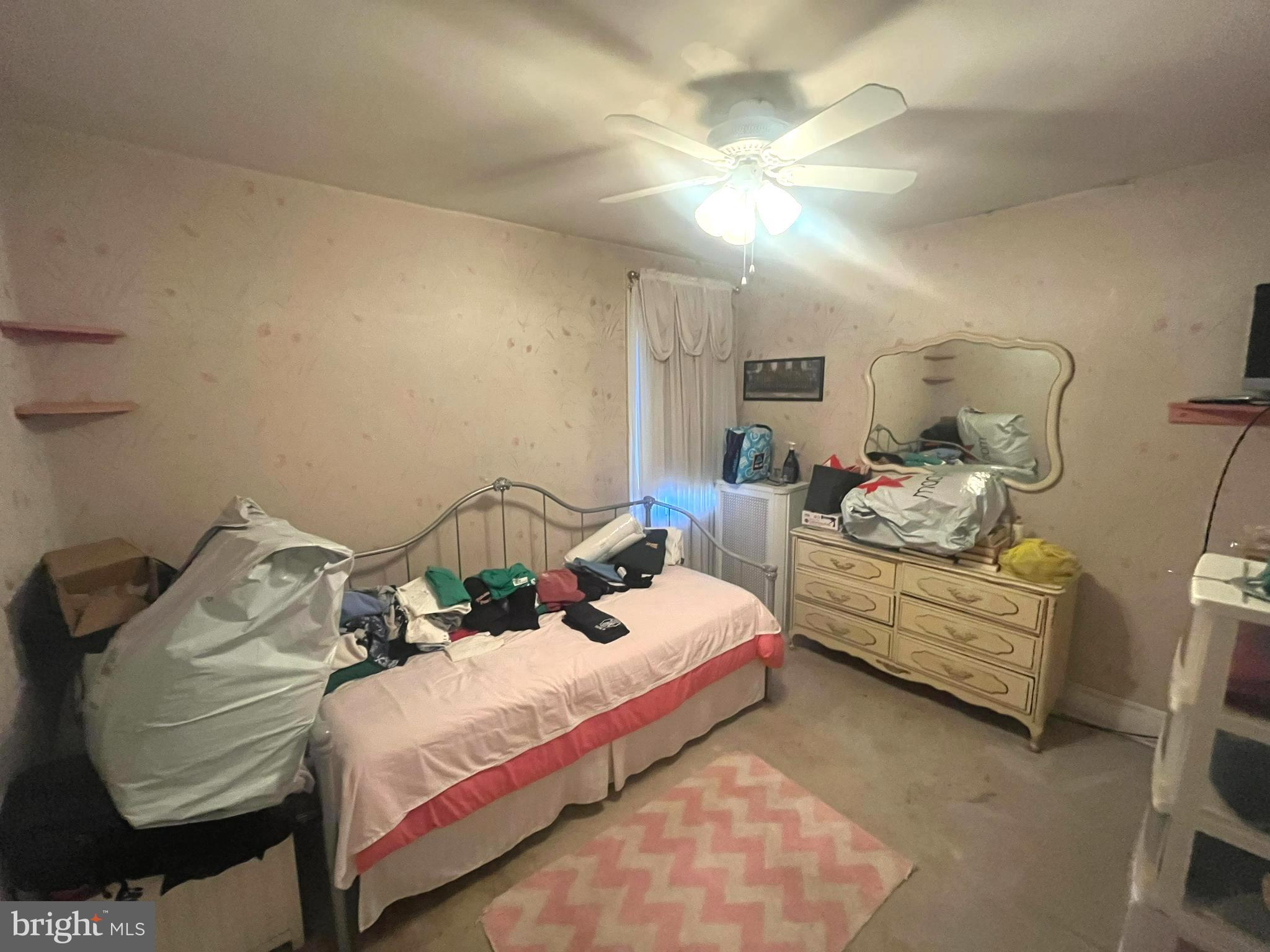 MAYFAIR (WEST) - Residential