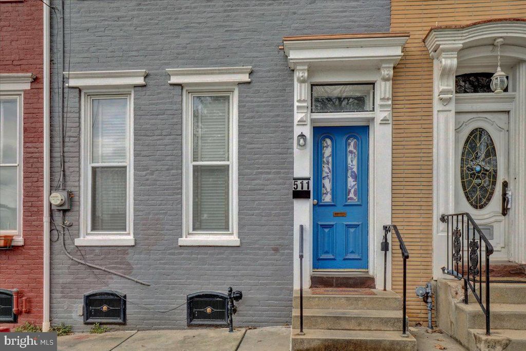 Photo of 511 Locust Street, COLUMBIA, PA 17512 (MLS # PALA2066704)