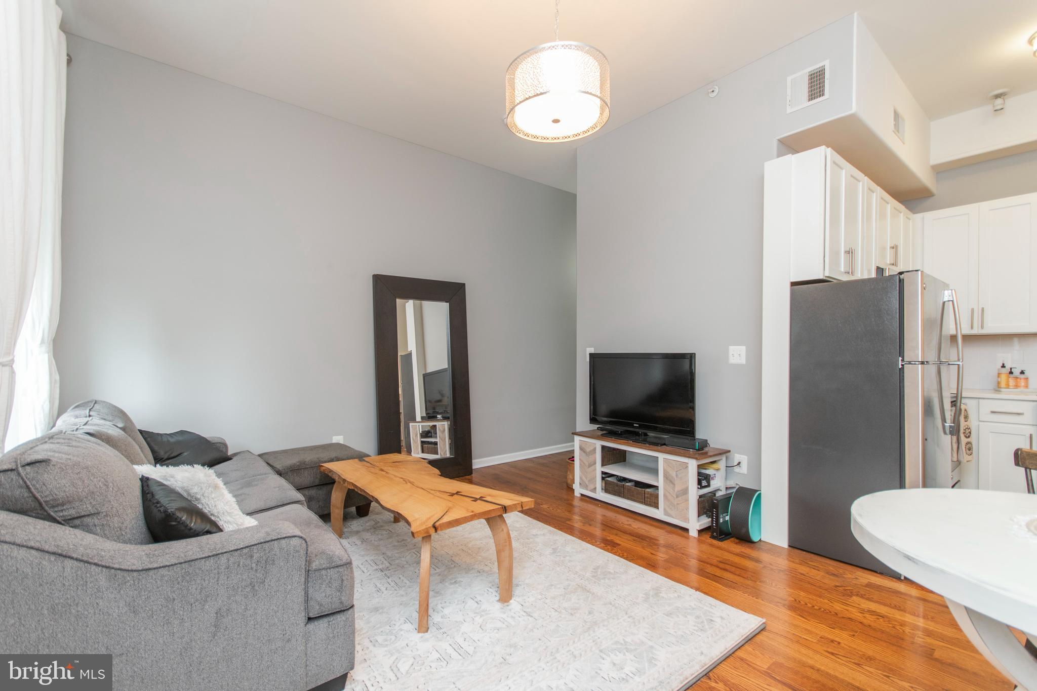 BELLA VISTA - Residential Lease