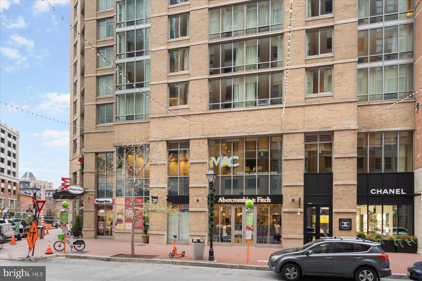 HARBOR EAST - Residential Lease