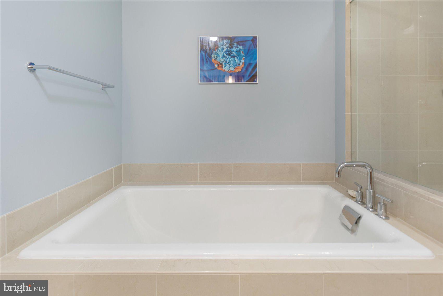 HARBOR EAST - Residential Lease