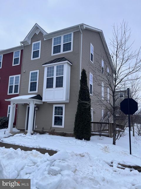 8547 ROSS STREET BEALETON VA 22712