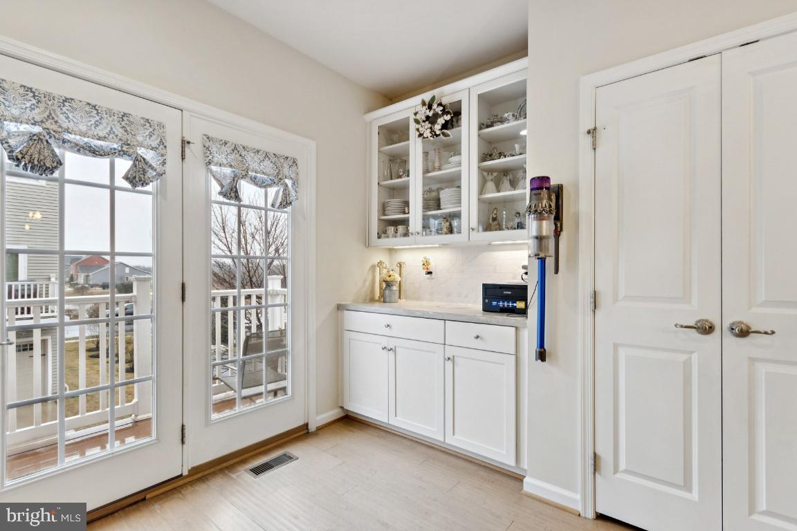 MINTBROOK - Residential