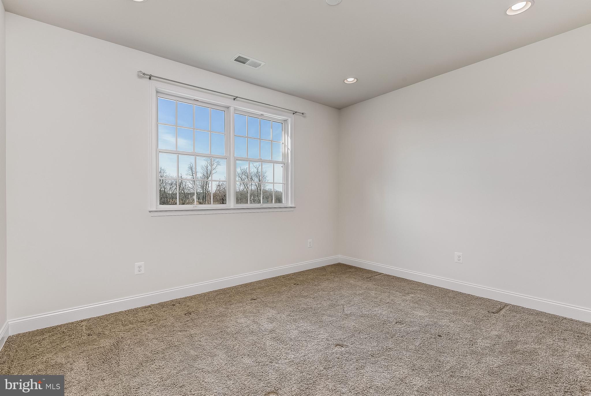 MERIWETHER FARM - Residential