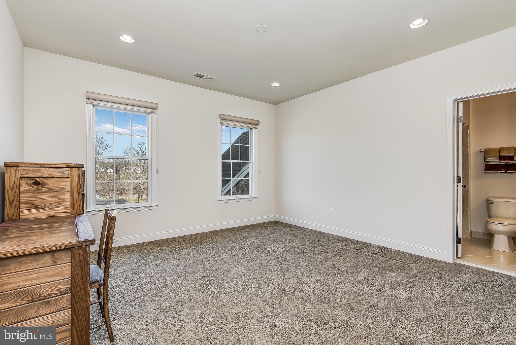 MERIWETHER FARM - Residential