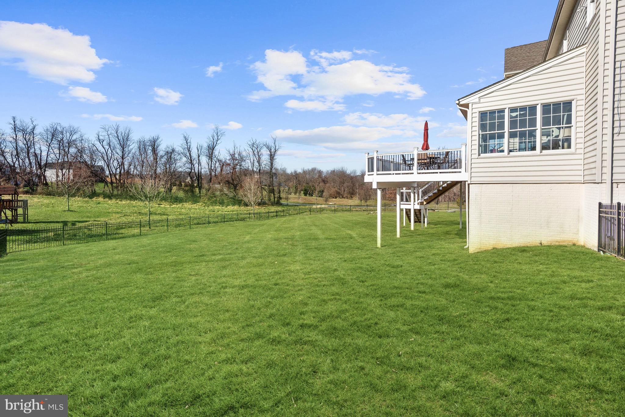 MERIWETHER FARM - Residential