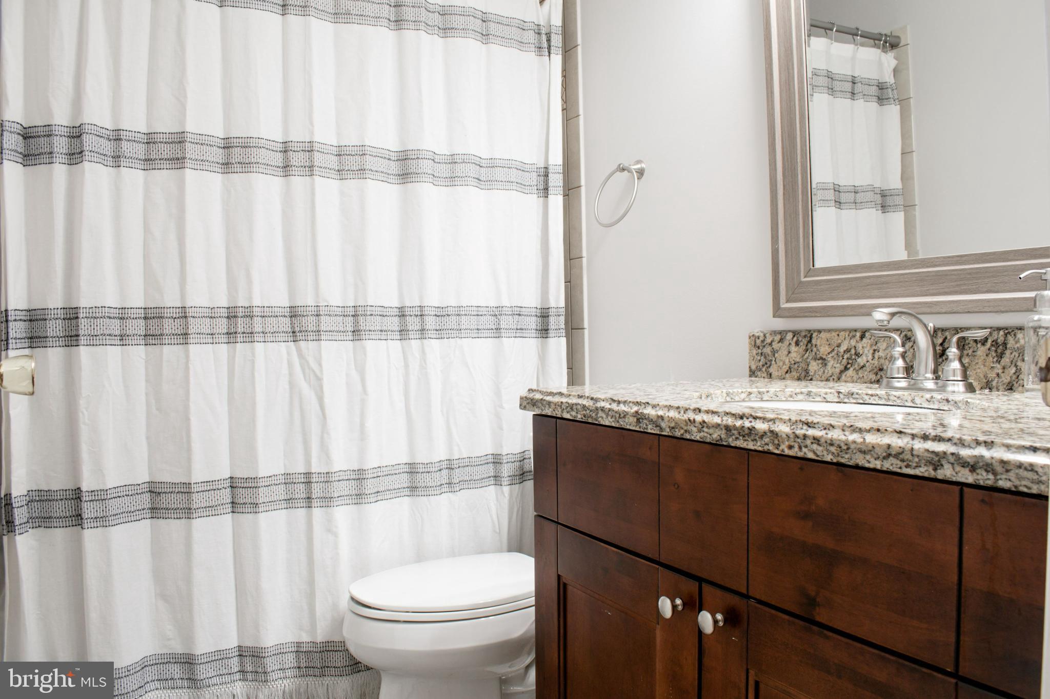 ARLINGTON RUN - Residential Lease