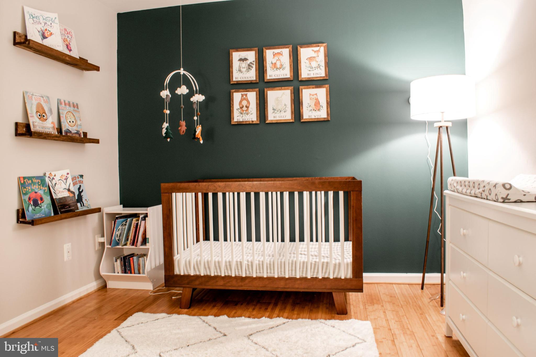 ARLINGTON RUN - Residential Lease