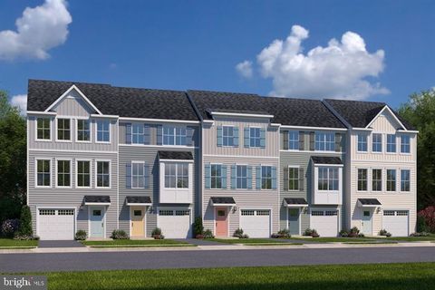 Townhouse For Sale - 14 Rail Yard Drive<br/> ENOLA, PA 17025