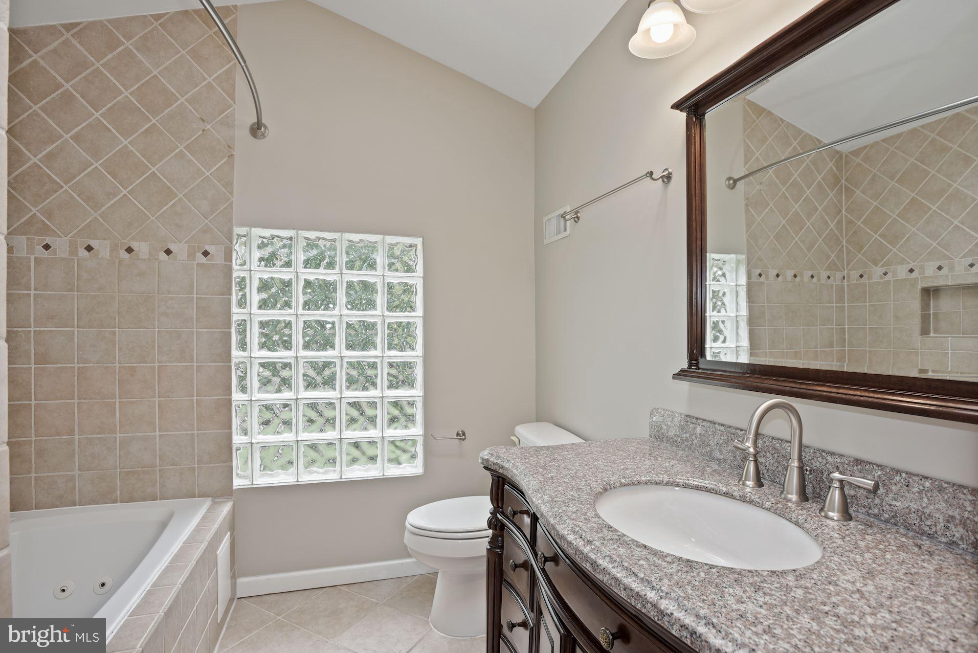 KENT GARDENS - Residential Lease